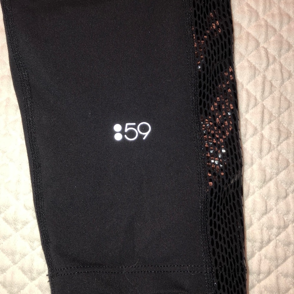 Cropped Athletic Tights Metallic Python Accent - image 2